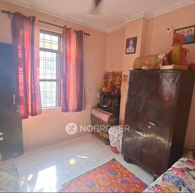 2 BHK Flat For Sale  In Uttam Nagar