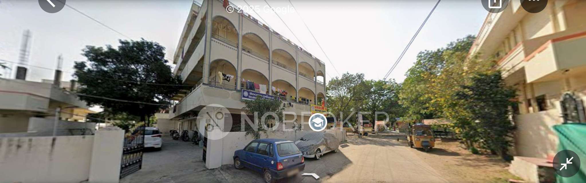 Commercial Property in Dwaraka Nagar, Hyderabad for Rent 