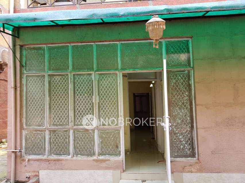 2 BHK Flat In Shivalik Apartments For Sale  In I.p.extension