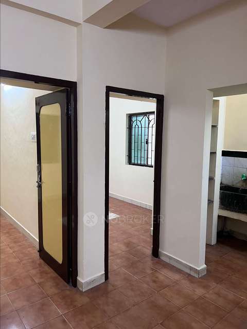 2 BHK Flat In Kasi Apartment For Sale  In Choolaimedu