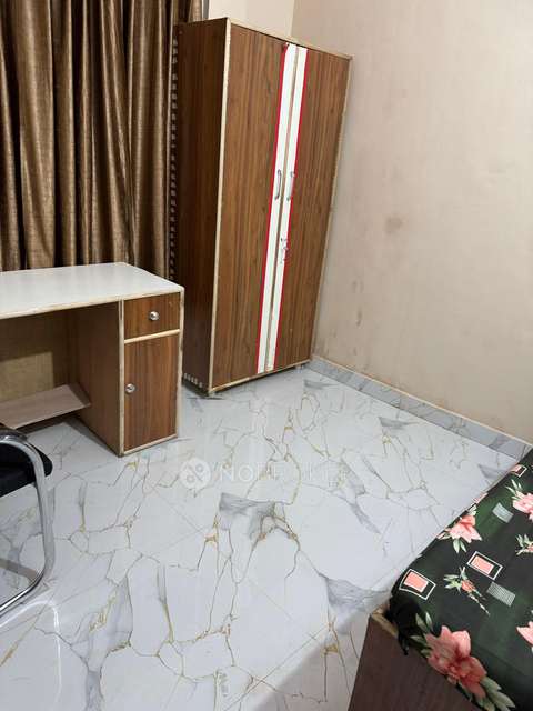 PG for Girls in Pratap Vihar