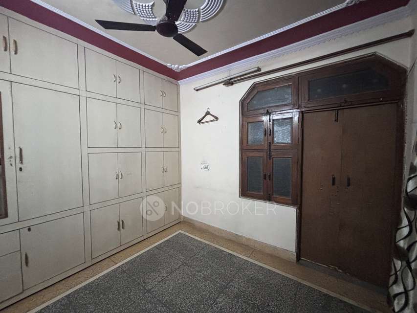 2 BHK Flat In Sb for Rent  In Tri Nagar
