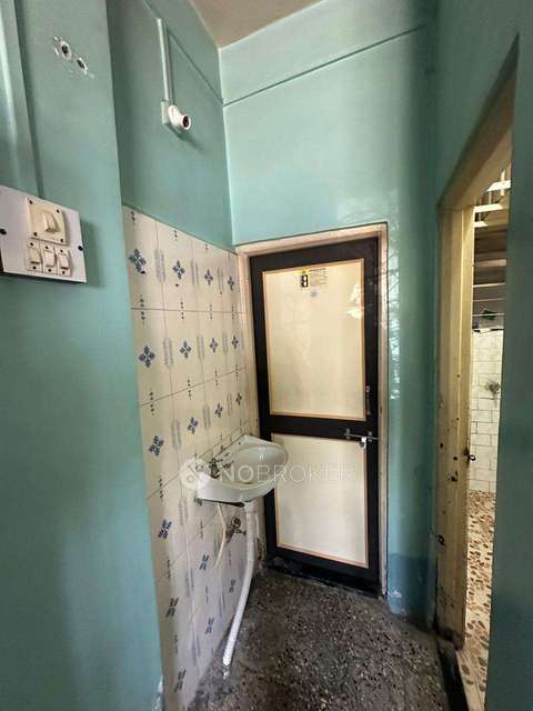 1 RK Flat In Jyoti Park D Building for Rent  In Dhankawadi