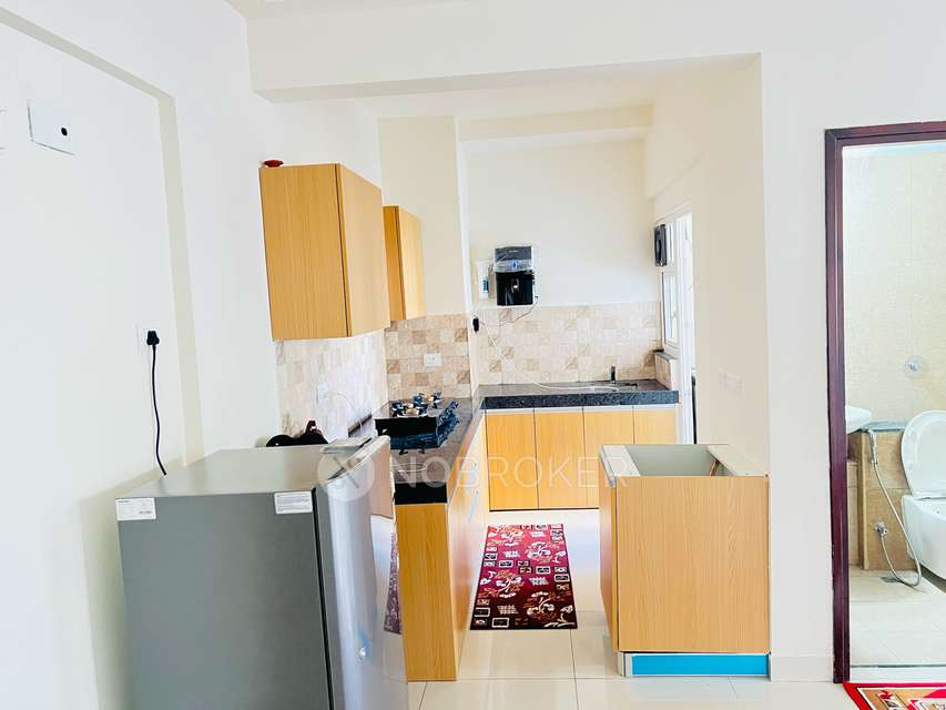 1 RK Flat In Puravankara Silversands Phase 2 for Rent  In Keshav Nagar,