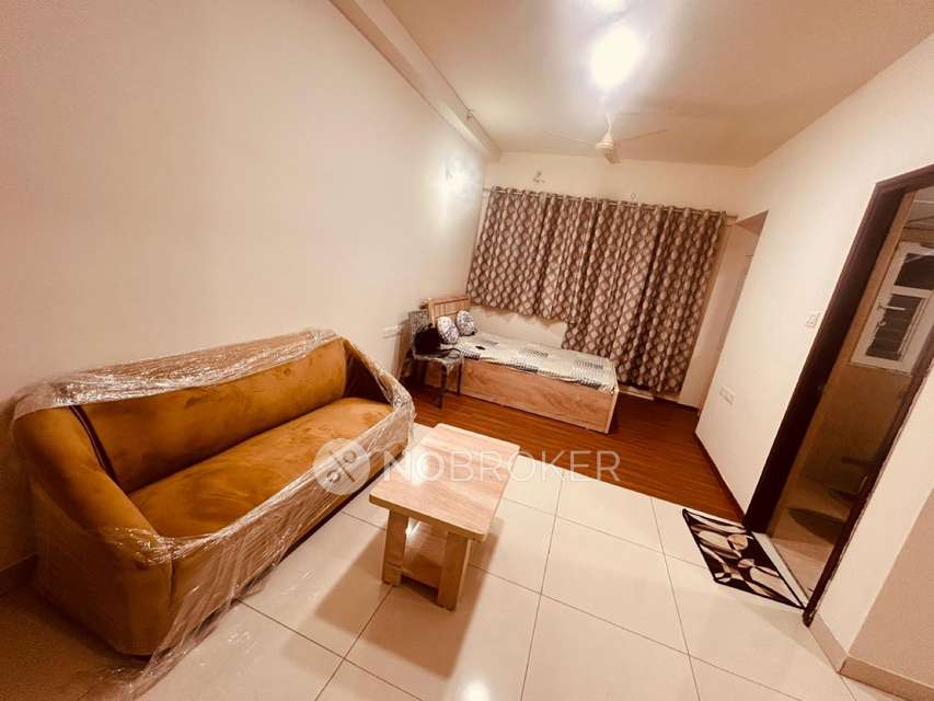 1 RK Flat In Puravankara Silversands Phase 2 for Rent  In Keshav Nagar,