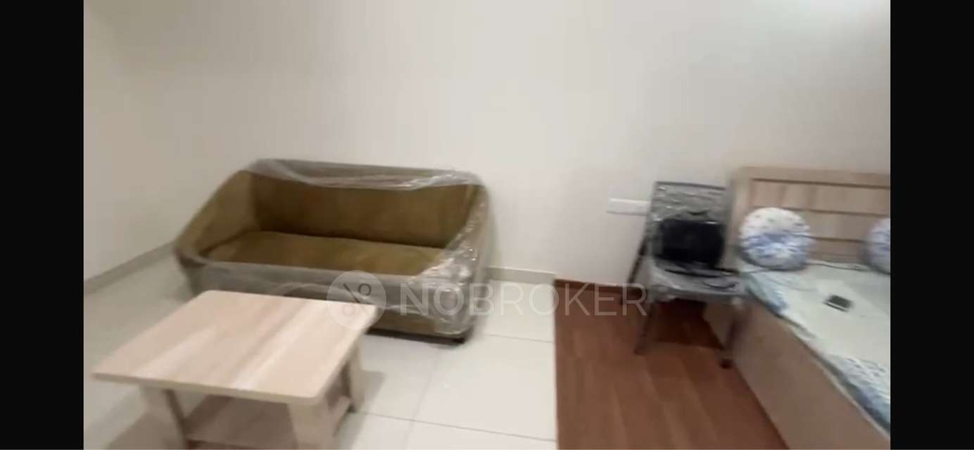 1 RK Flat In Puravankara Silversands Phase 2 for Rent  In Keshav Nagar,