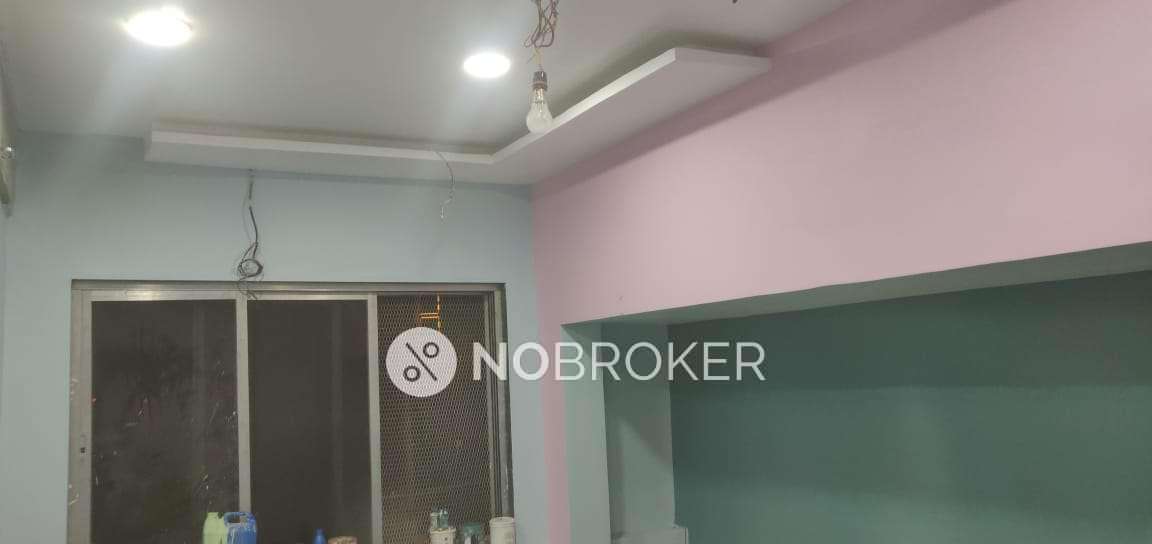 2 BHK Flat In Byculla Chambers Building For Sale  In Byculla