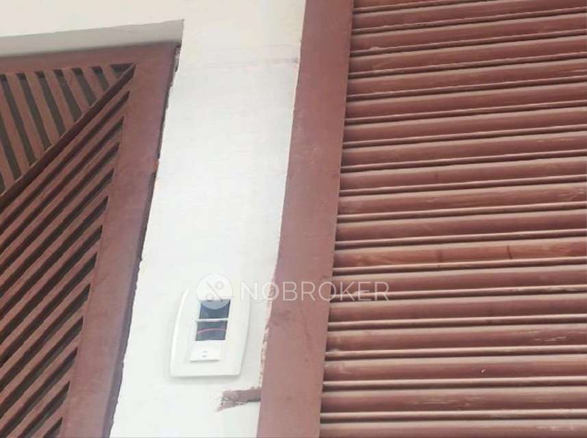 Shop in Mohan Nagar, Gurgaon for Rent 