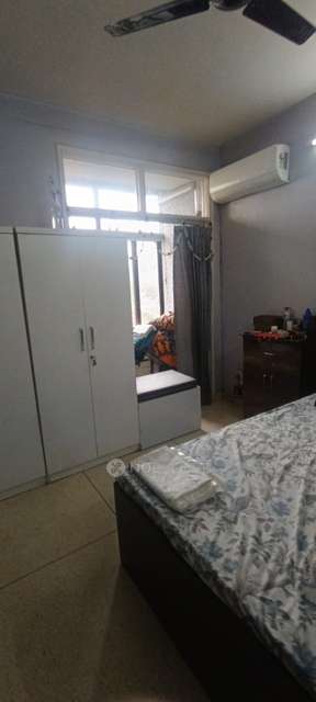 2 BHK Flat In South City 2 D1 Block For Sale  In South City2