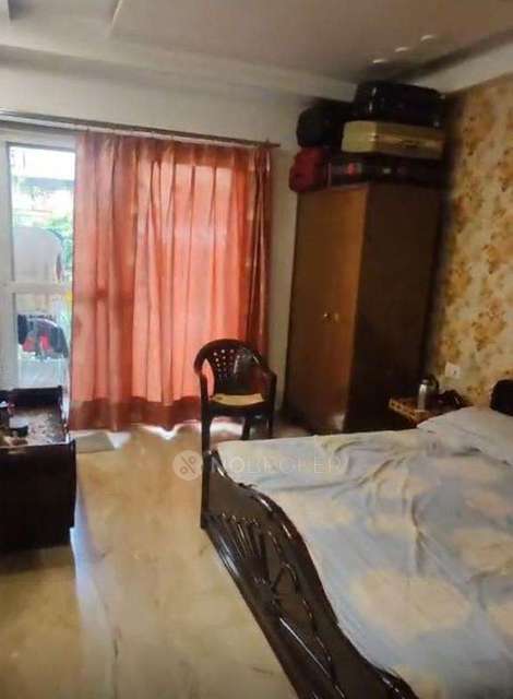 4 BHK Flat For Sale  In Mansarover Garden