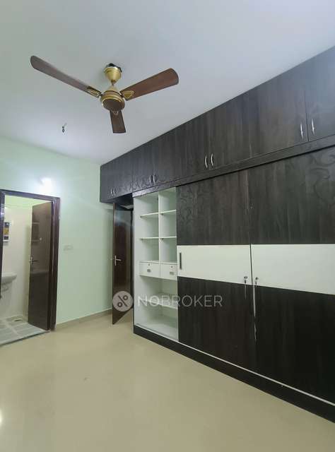 2 BHK Flat In Pavani Oakridge for Rent  In Munnekollal, Bangalore