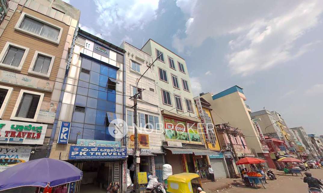 Single Room for Male In 3 BHK  In Nv Grand Oaks In Hbr Layout