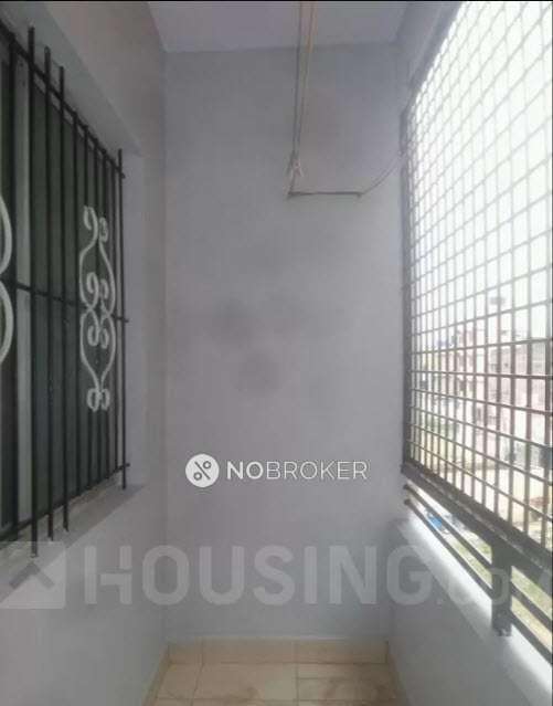 2 BHK Flat In Sai Gokul Mansion For Sale  In Krishnarajapura