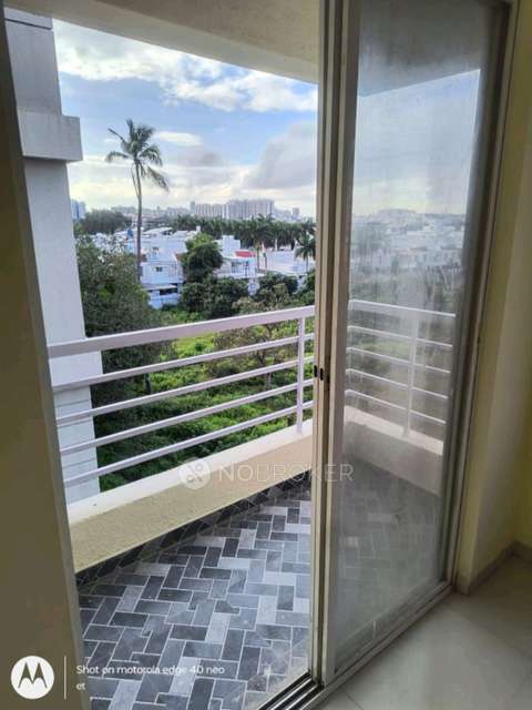 2 BHK Flat In Prestige Society for Rent  In Chitale Bandhu Mithaiwale