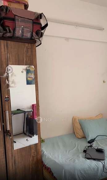 Single Room for Female In 3 BHK  In Vandana Residency