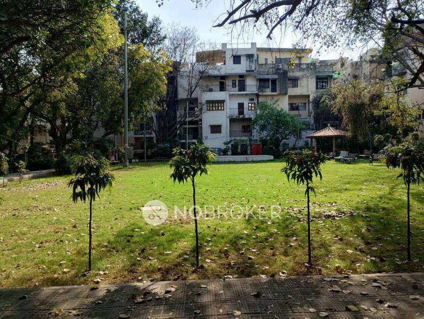 3 BHK Flat In Sfs Flats, Sukhdev Vihar, Sukhdev Vihar for Rent In Sukhdev Vihar