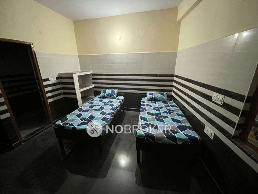 1 RK Flat for Rent  In Sector 135
