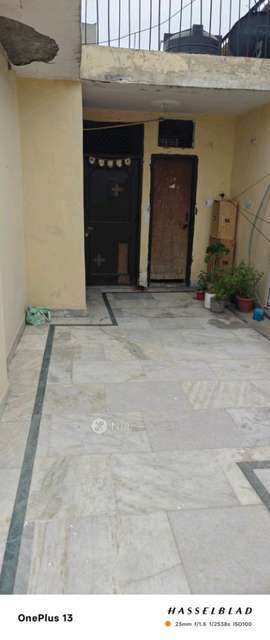 1 BHK Flat For Sale  In Shakarpur Khas