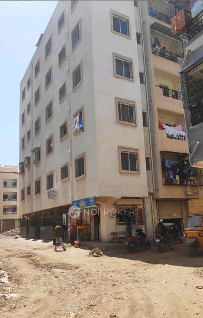 Single Room for Male In 2 BHK  In Balaji Krushna Kunj Society In Intact, Gali No.4, The 32, Near Janhitarth Multi Speciality Hospital, Ghule Nagar, Manjari Budruk, Pune, Maharashtra 412307, India