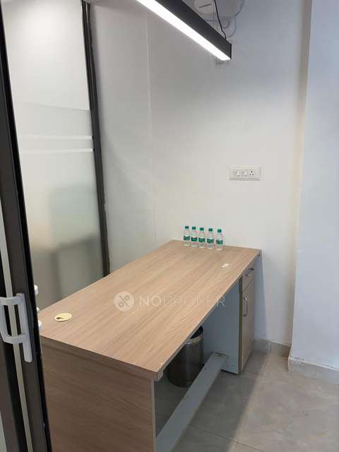 Office Space in Croma - I Thum&#39;s Galleria, Greater Noida for Rent 