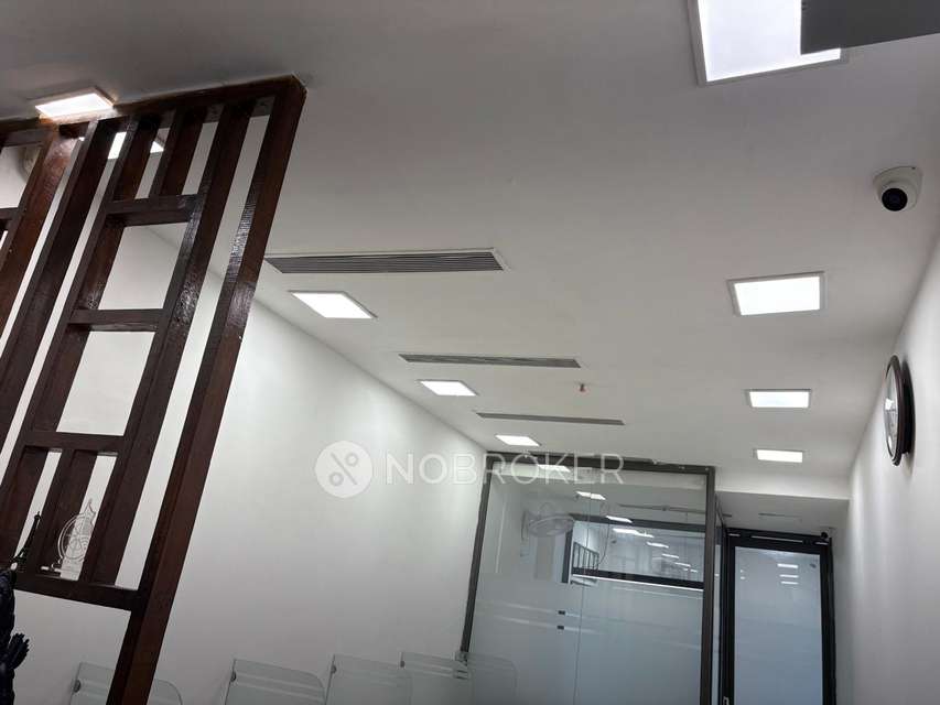 Office Space in Croma - I Thum&#39;s Galleria, Greater Noida for Rent 