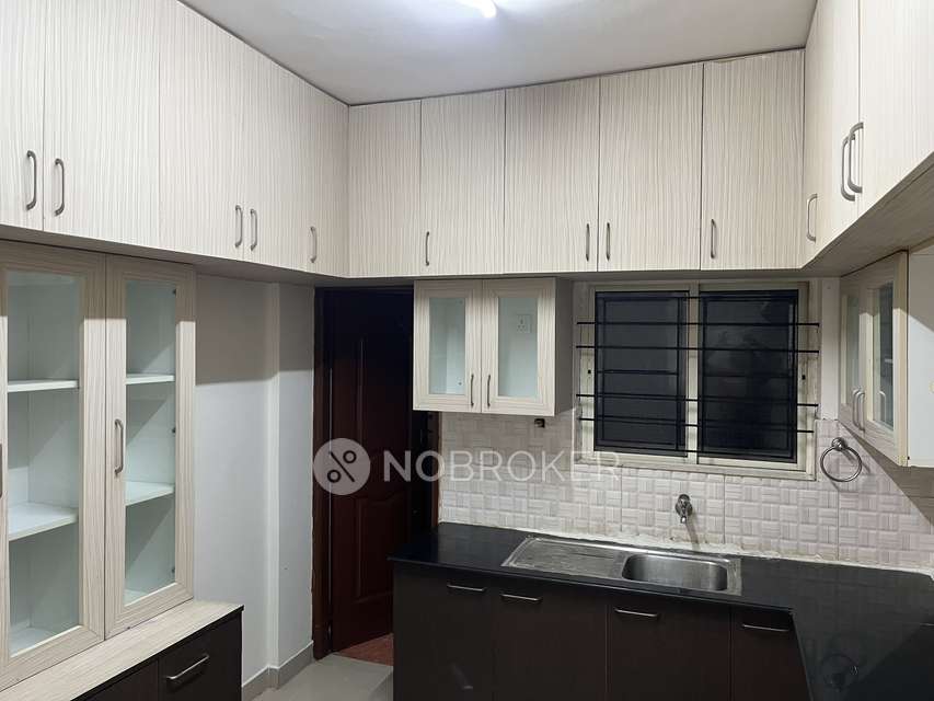 3 BHK Flat In Peninsula Pinnacles Apartments for Rent  In Billapura