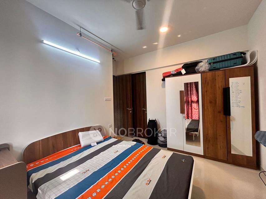 1 BHK Flat In Sheth Avante for Rent  In Sheth Avante