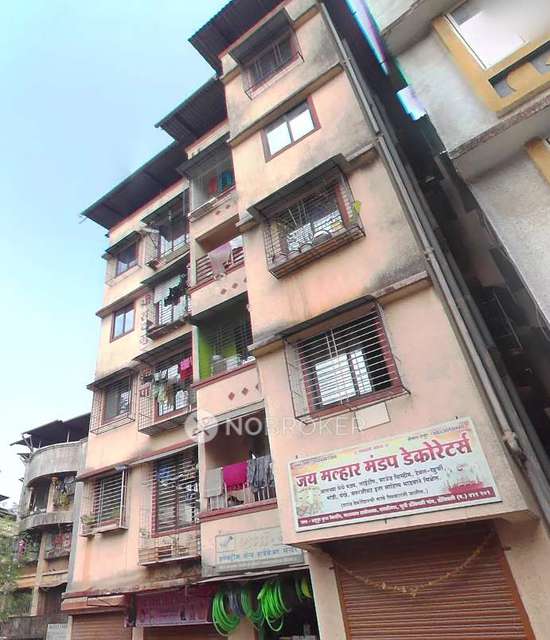 Single Room for Female In 1 BHK  In Shree Sadguru Krupa Socity Mankhurd In Mankhurd Railway Station