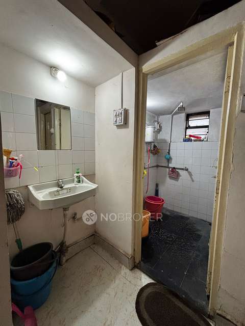 Shared Room for Female In 1 BHK  In Laxmi Society In Laxmi Society, Model Colony, Shivajinagar