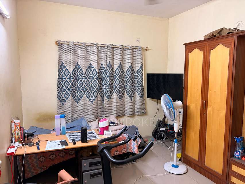 3 BHK Flat In Rajathadri Apartment for Rent  In Electronic City