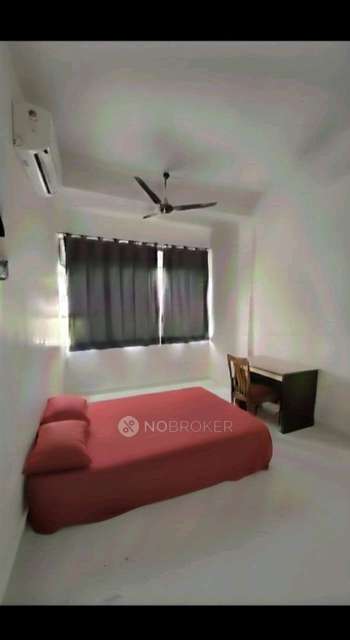 3 BHK Flat In New Milan Chs for Rent  In Bandra West