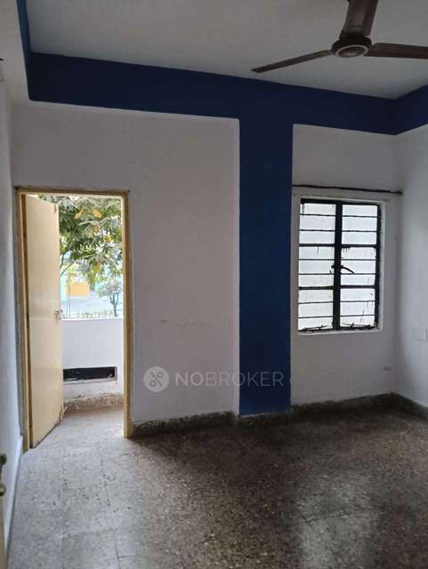 2 BHK Flat In Gyandeep Towers Moosarambagh for Rent  In Gyandeep Towers