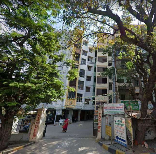 2 BHK Flat In Gyandeep Towers Moosarambagh for Rent  In Gyandeep Towers