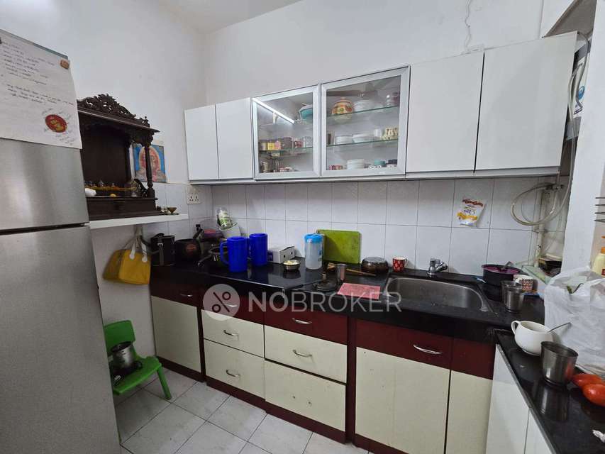 2 BHK Flat In Sankul Society For Sale  In Vakil Nagar,