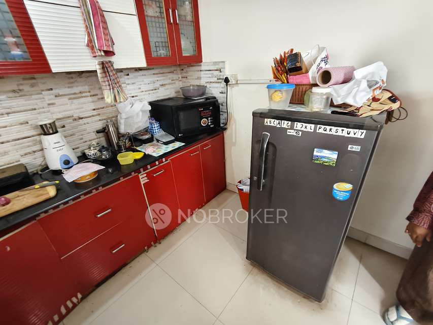 3 BHK Flat In Manjeera Diamond Towers for Rent  In Gopanpally