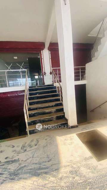 Shop in Pavi Sadakpur, Ghaziabad for Rent 