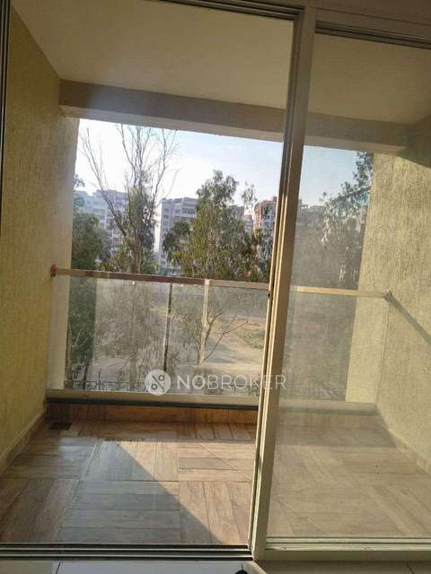 2 BHK Flat In Vj Yashwin Supernova Wakad For Sale  In 33 Milestone