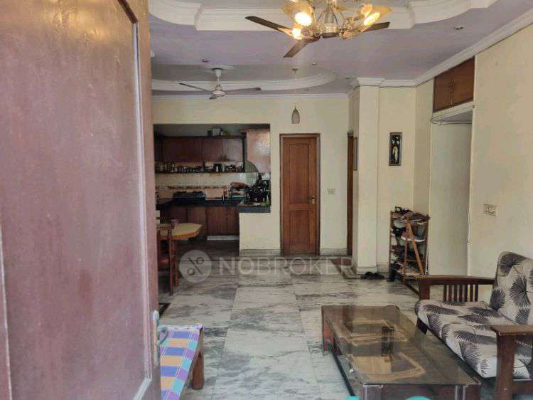 PG for Girls in Vinoba Puri