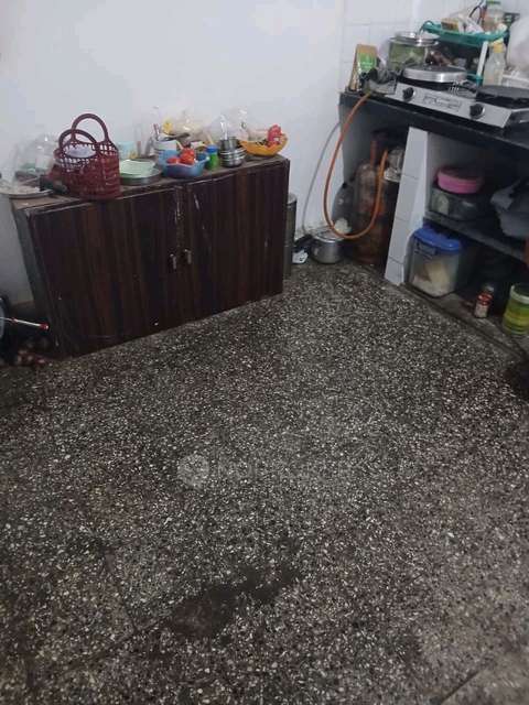 Single Room for Female In 1 BHK  In Hermb Apartement In Kimaya Veg Restaurant