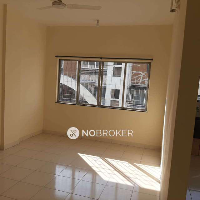 2 BHK Flat In Kumar Padmalaya For Sale  In Aundh