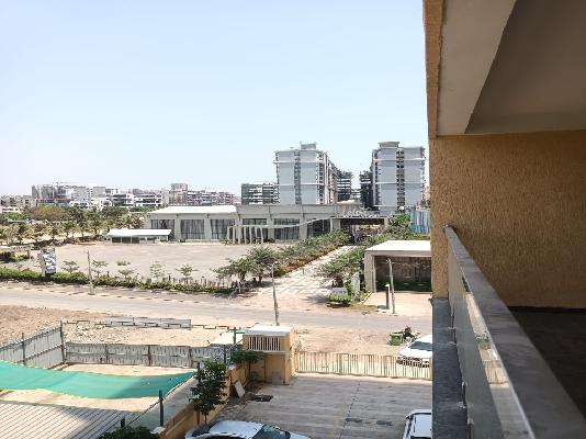 2 BHK Flat In Kolte Patil Little Earth for Rent  In Lodha Belmondo