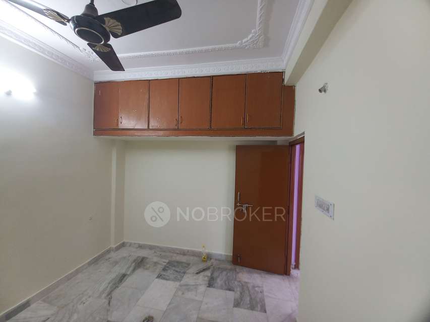 2 BHK Flat In Rainbow Appartment for Rent  In Khader Bagh Road