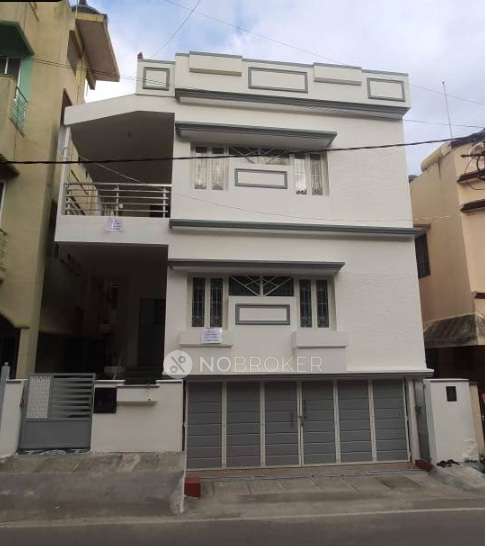 Single Room for Male In 3 BHK  In Arekere