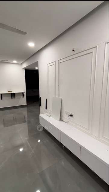 2 BHK Flat In Mathrubhuumi Vnr Towers For Sale  In Gajularamaram