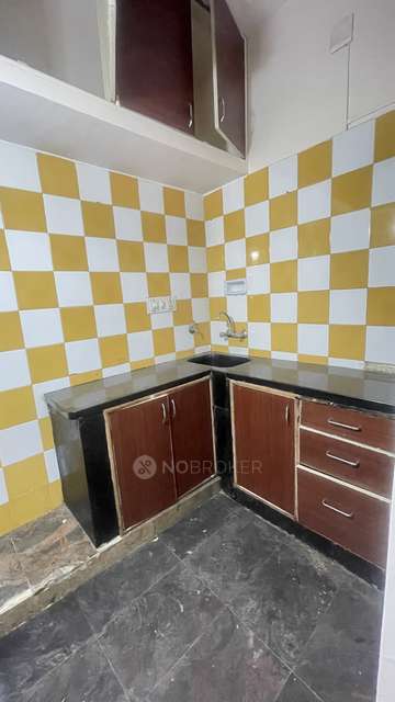 2 BHK House for Rent  In  Kumaraswamy Layout