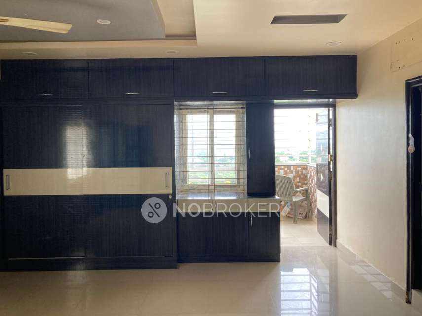 2 BHK Flat In Hima Sai Lake View Towers For Sale  In Hima Sai Lake View Towers