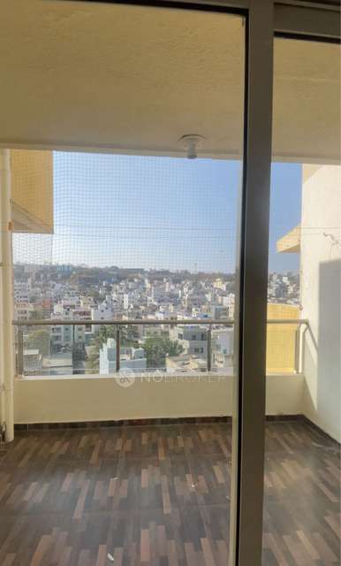 Shared Room for Female In 2 BHK  In Kolte Patil Three Jewels In Katraj - Kondhwa Road