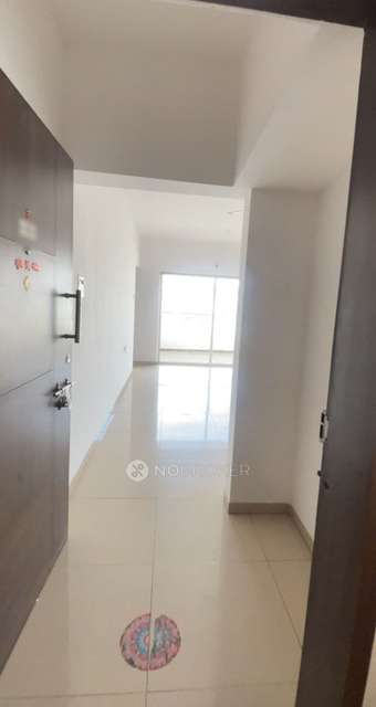 Shared Room for Female In 2 BHK  In Kolte Patil Three Jewels In Katraj - Kondhwa Road