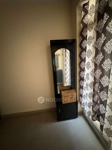 PG for Girls in Sector 137