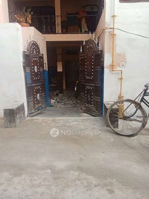 1 BHK House for Rent  In Sector 48